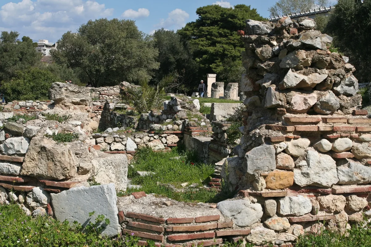 Antik Atina’daki Agora kalıntıları