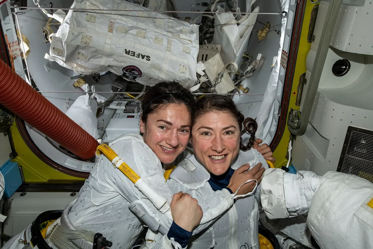 Uluslararası Uzay İstasyonu’nda iki astronot